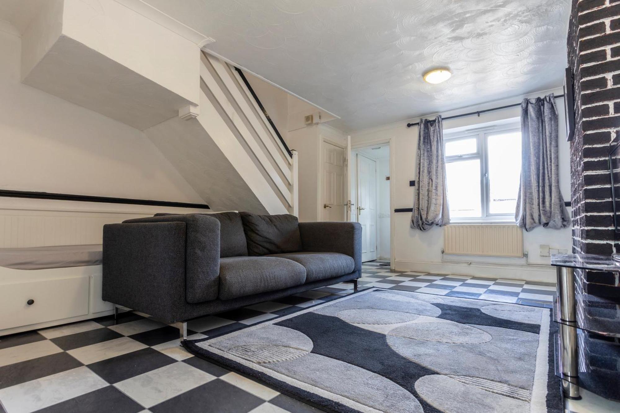 Cosy Home By Excel Centre & City Airport Londra Esterno foto