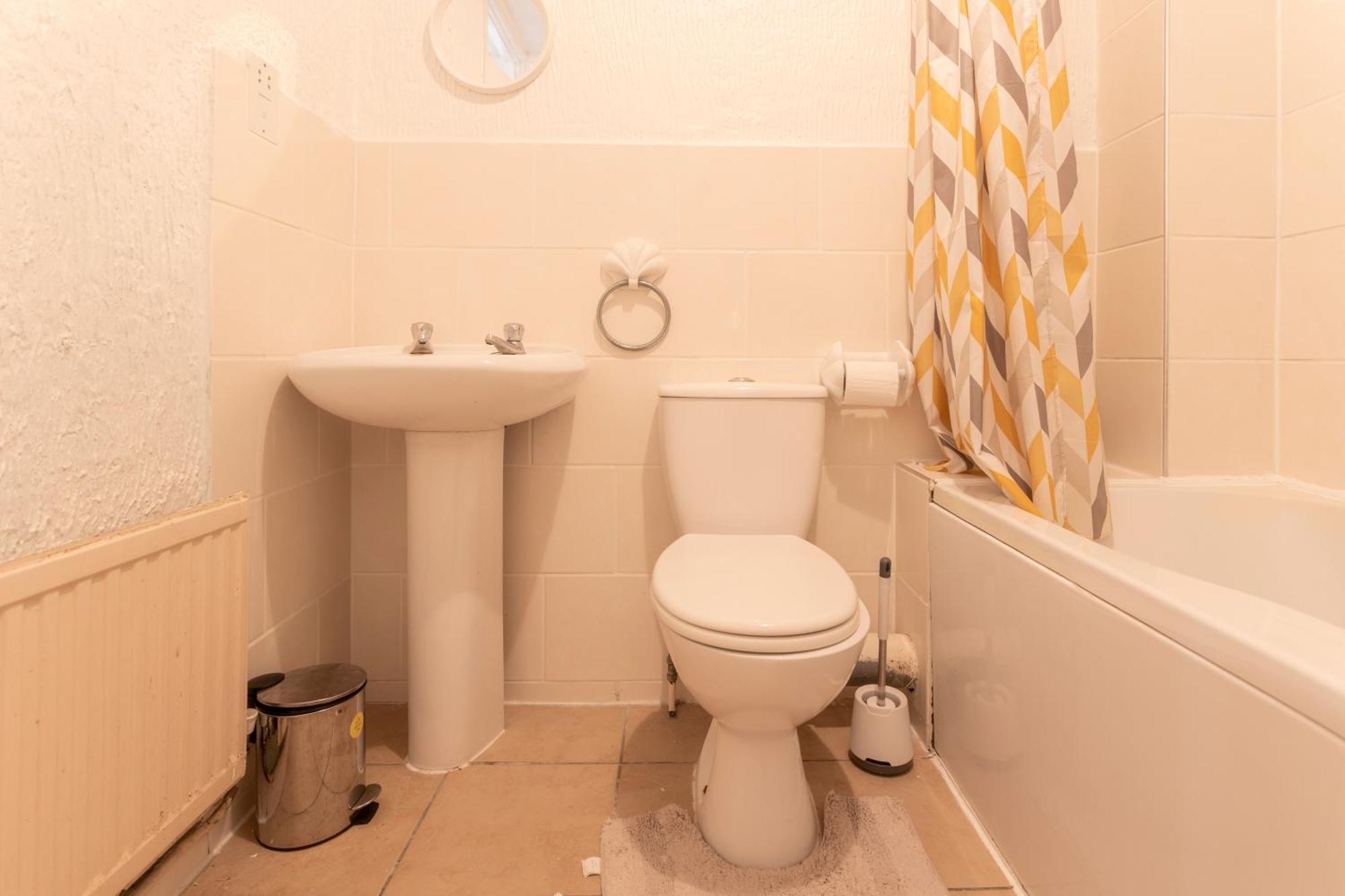Cosy Home By Excel Centre & City Airport Londra Esterno foto
